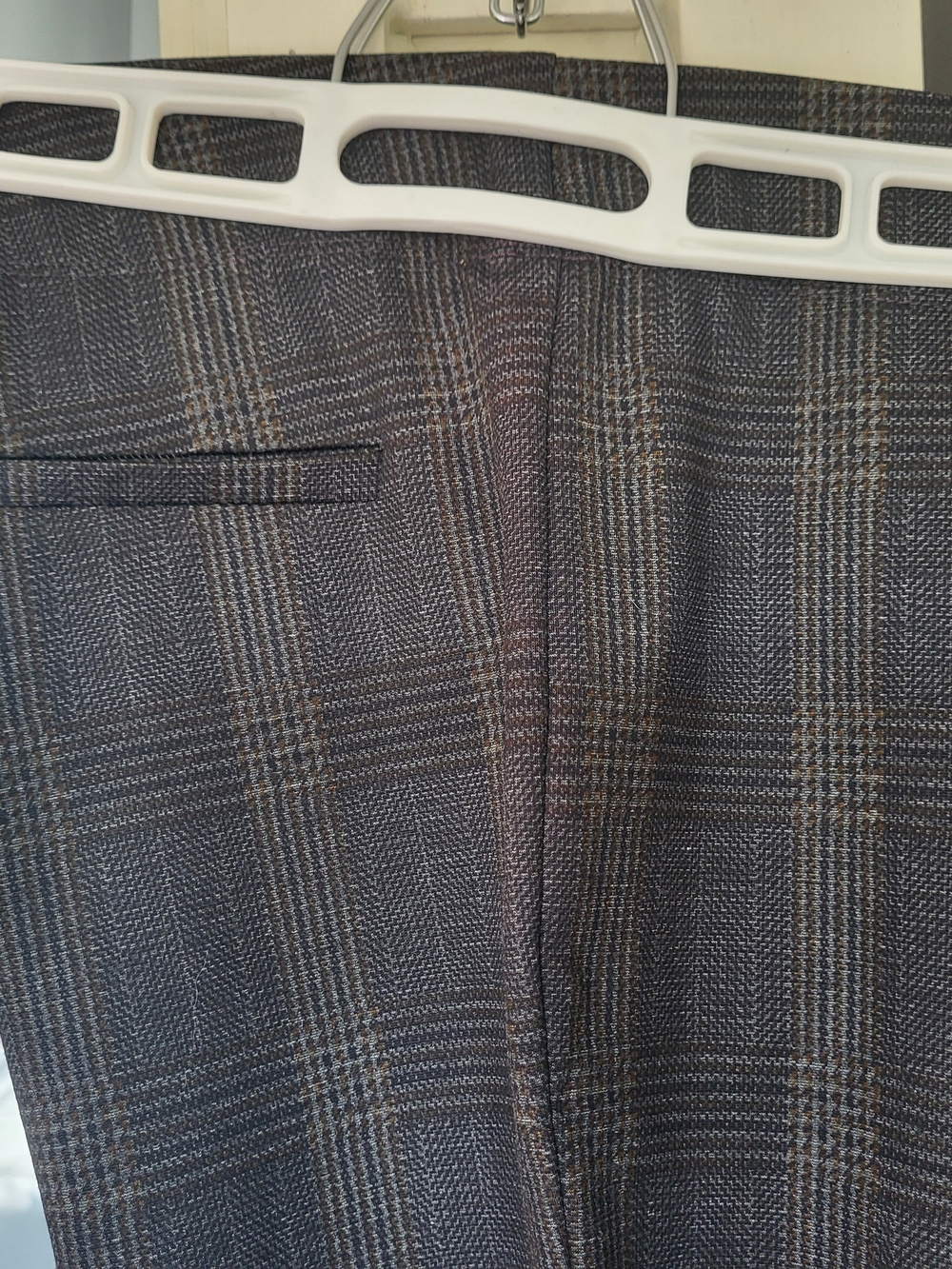 Jules & Leopold Gray Plaid Pants with Brown Windowpane. NWOT